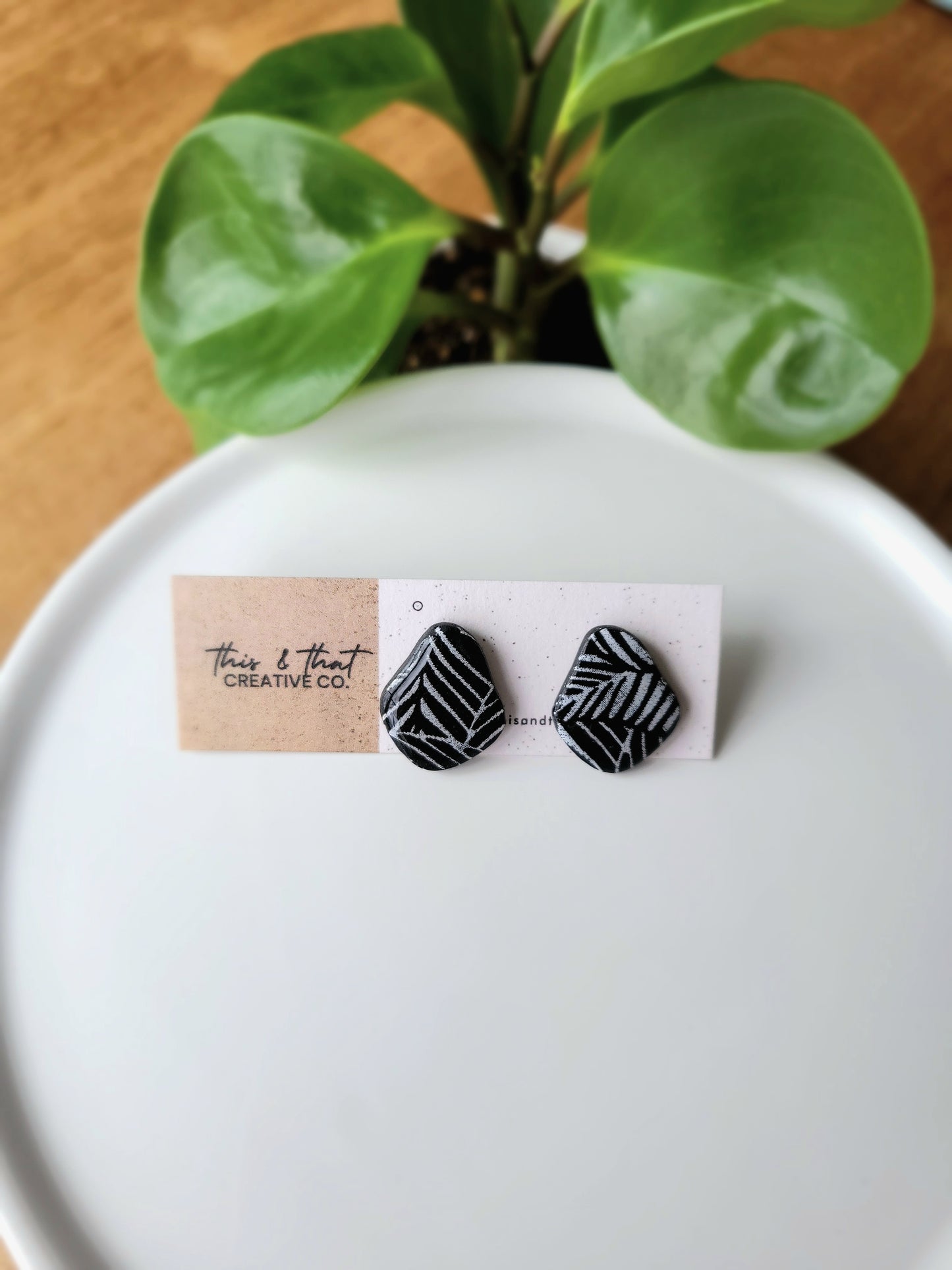 Black leaf studs